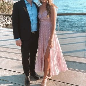 ASTR The Label Pink Flowy Dress